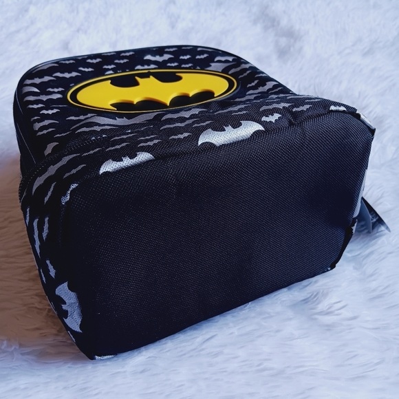 Batman Insulated Lunch Bag - Picture 4 of 14